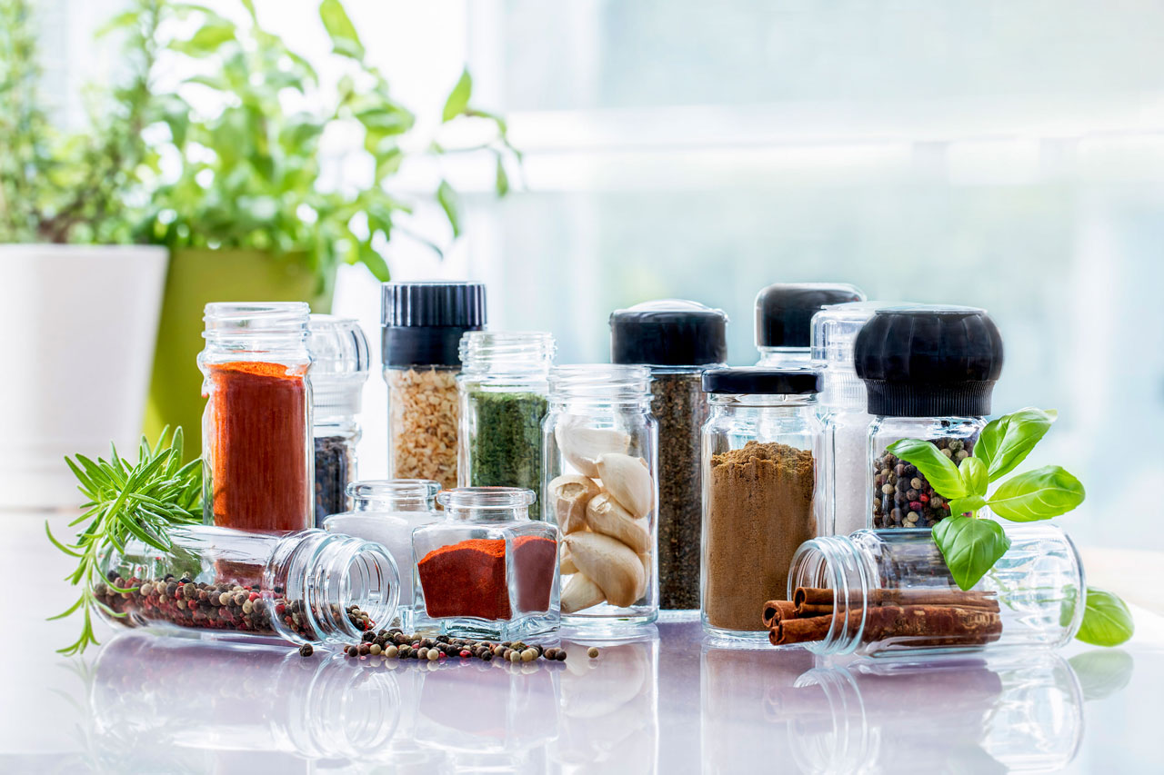 Moulded Glass for Food & Beverages - Stoelzle Glass Group - 608256