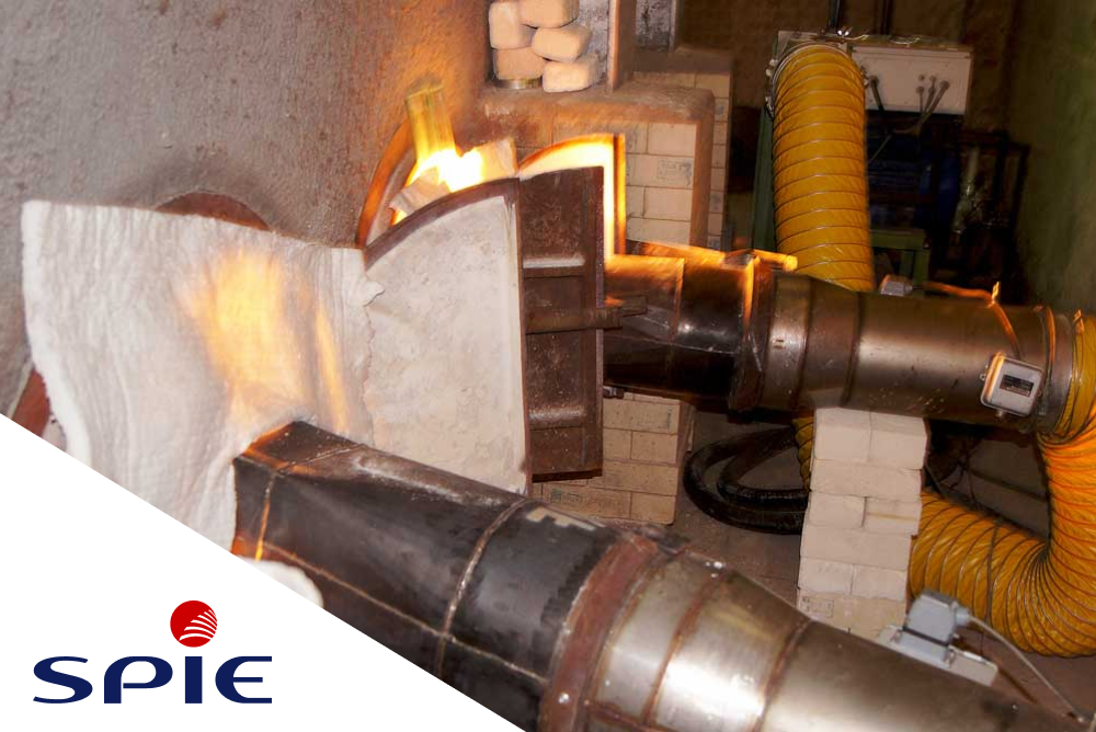 Glass Furnace Regenerator Cleaning - SPIE EXCELSIUS Global Services GmbH - 1041334