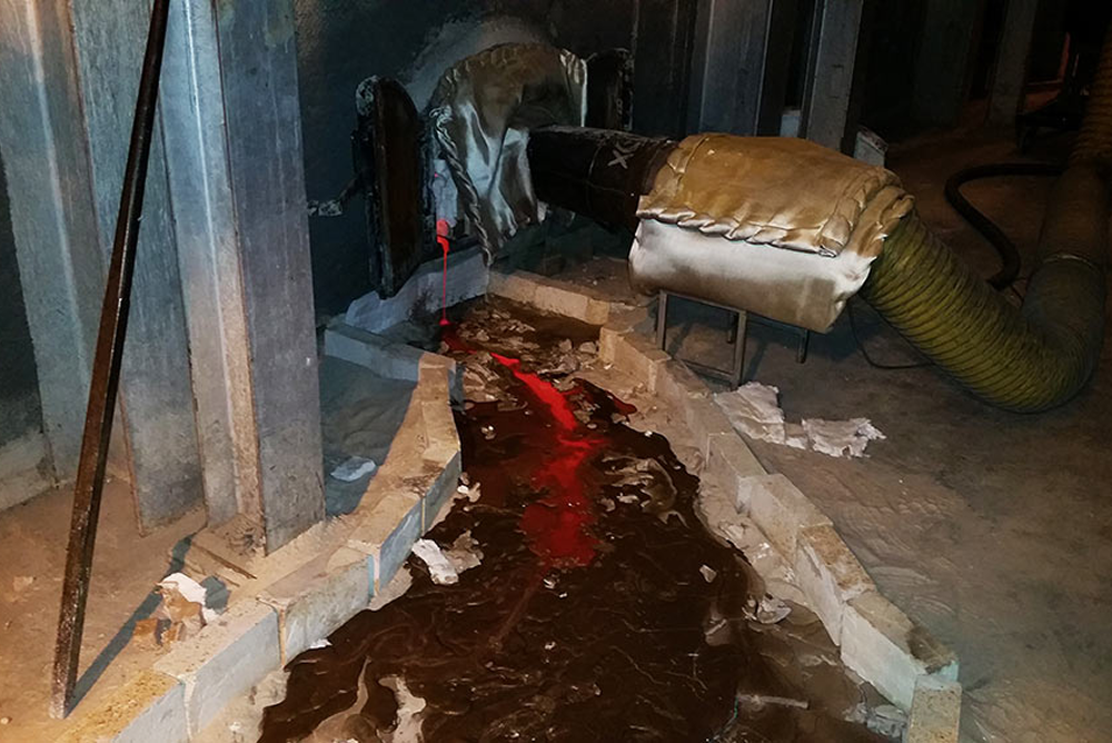 Glass Furnace Regenerator Cleaning - SPIE EXCELSIUS Global Services GmbH - 1043334