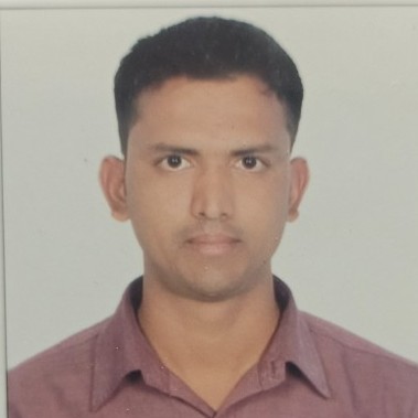 Mold repair technician